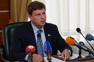 Председатель Законодательного Собрания Тверской области Андрей Епишин на итоговой пресс-конференции
