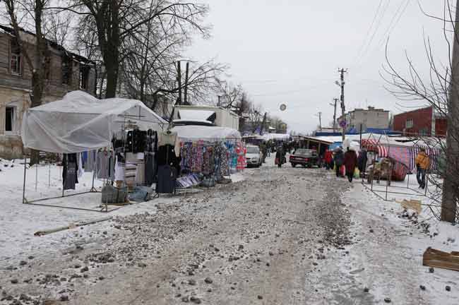 Погода в кимрах на 10. Кимры рынок. Рынок в Кимрах Тверская область. Кимры город рынок. Кимрский рынок старый.