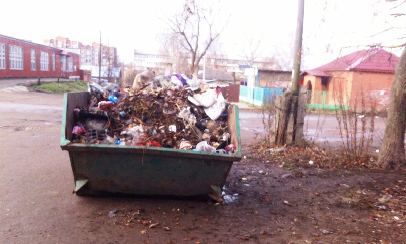 «Порядок» наводит порядок по благоустройству города и уборке накопившегося мусора
