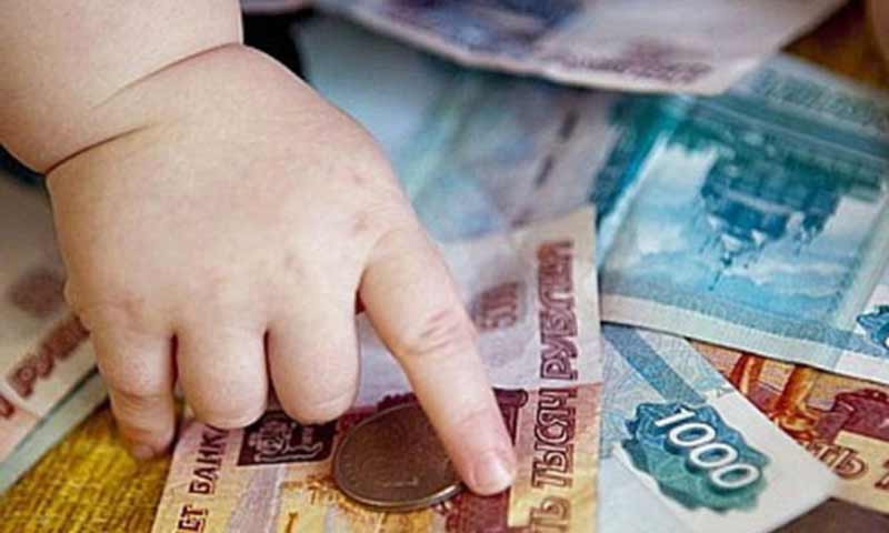 Около 40 видов социальных выплат предусмотрено в Тверской области семьям с детьми