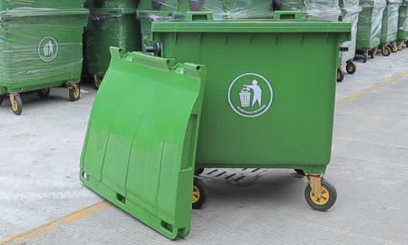 В Тверской области начинается установка новых евроконтейнеров для сбора мусора