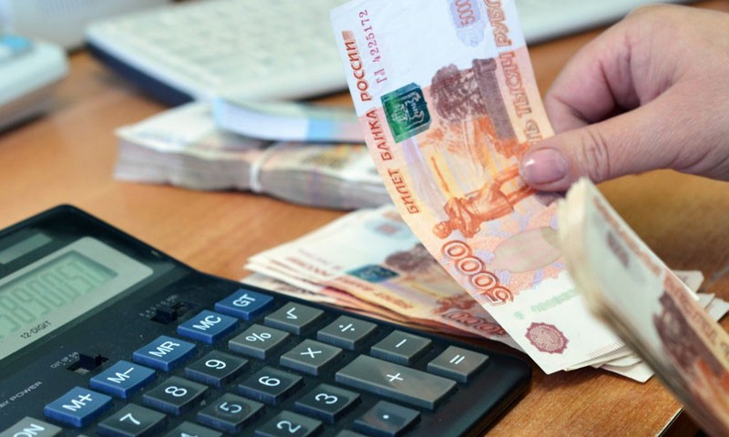 Предприятиям Тверской области выдано 63 льготных кредита на выплату заработной платы сотрудникам