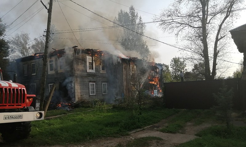 Страшный пожар в жилом доме