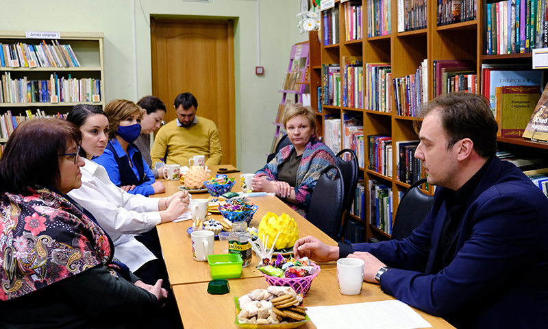 Первый рабочий визит в Кимры депутата Госдумы Юлии Сарановой был посвящен социальной теме