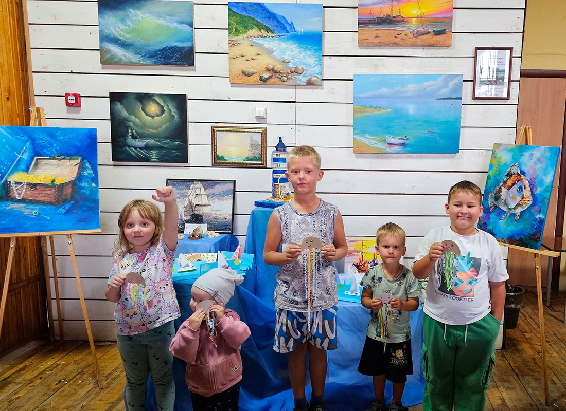 Выставка «Море, мы вернемся!» в Малом Василёве