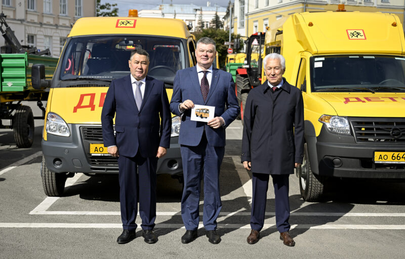 Новый школьный автобус в Кимрский округ