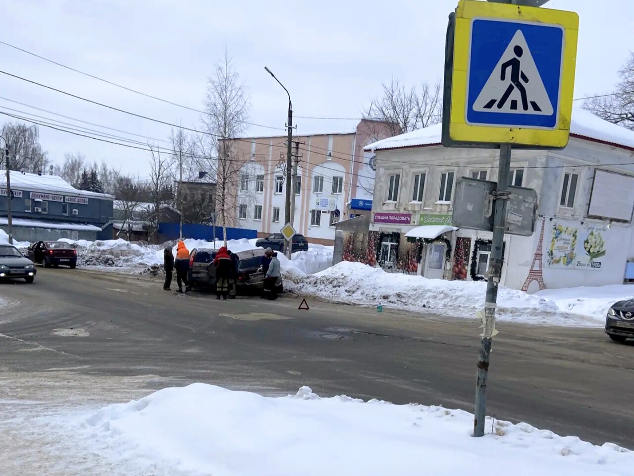 4dhq105hch q8skv599rv