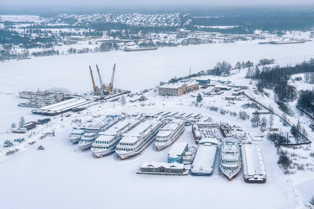 Кимры, Волга. Московские теплоходы на зимовке. Февраль 2026 2