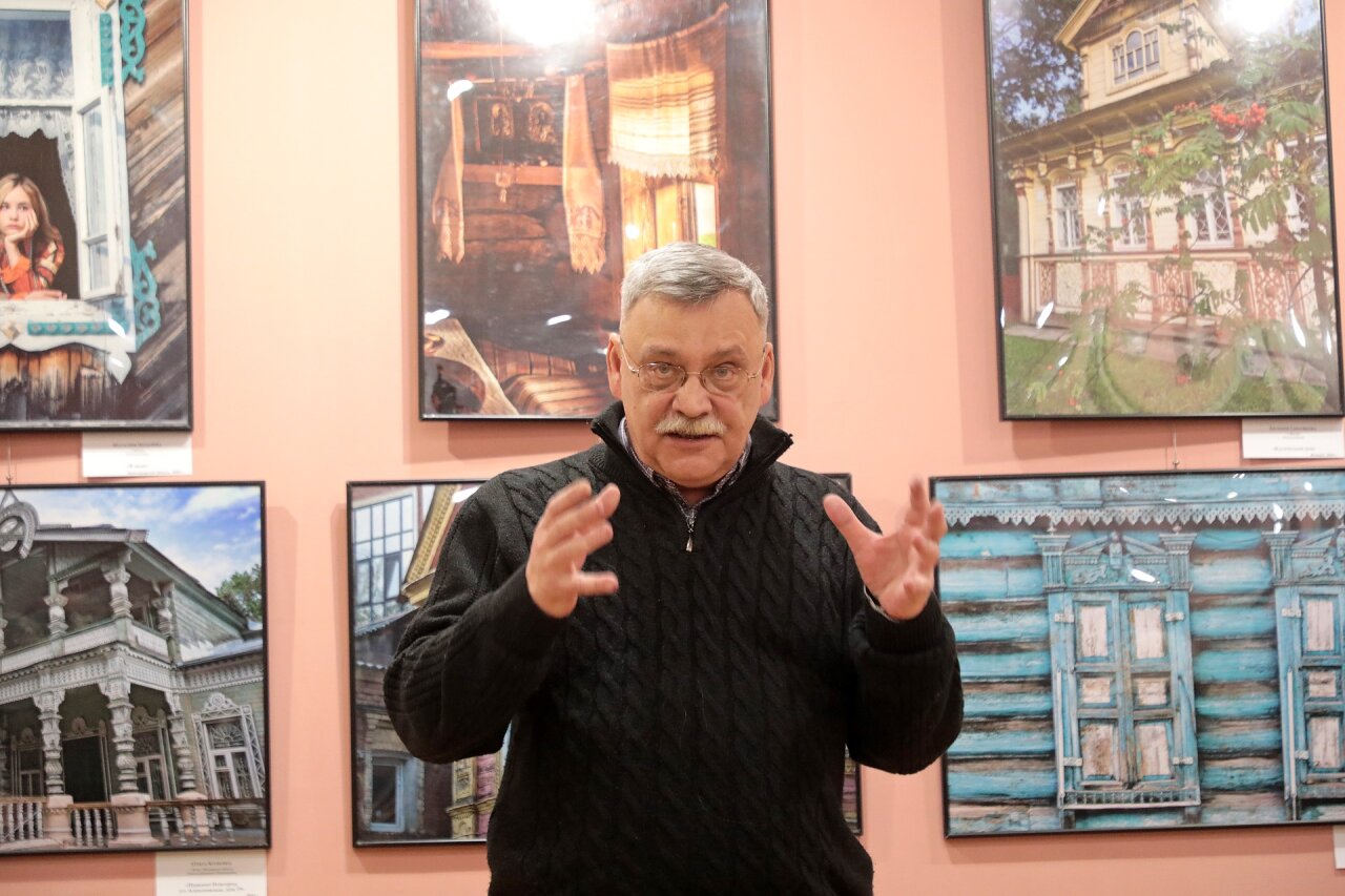 В Кимрском краеведческом музее открылась яркая фотовыставка «Деревянное зодчество» 2