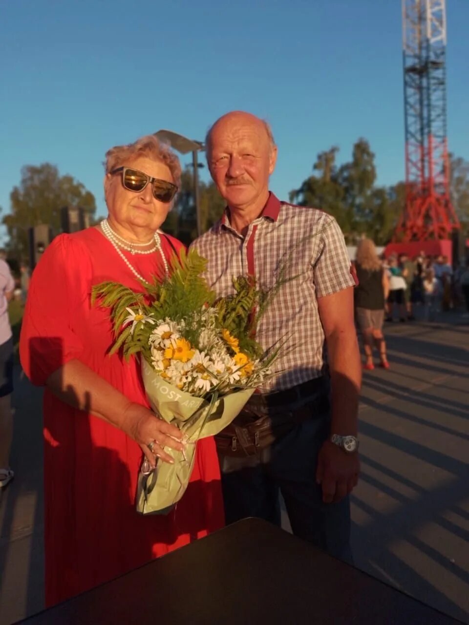 no1bdbsjvv tbanh84tva